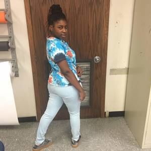 Meet your Posher, Etta